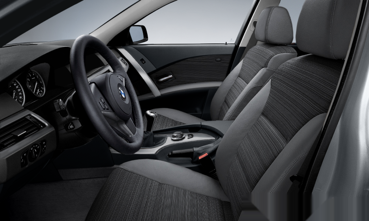 Interior of 2005 BMW 525d (E61), VIN WBANJ51090B410098