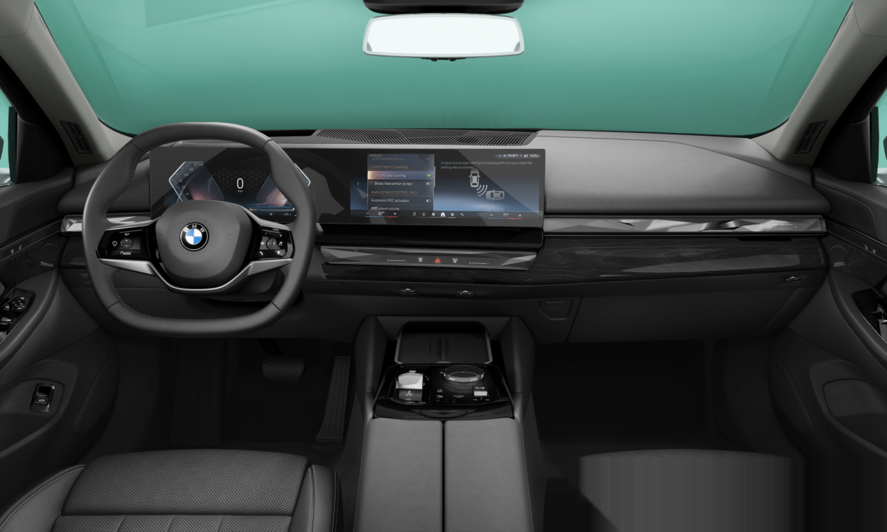 Interior of BMW 540i xDrive (G60), VIN WBA63FJ06TCX46486