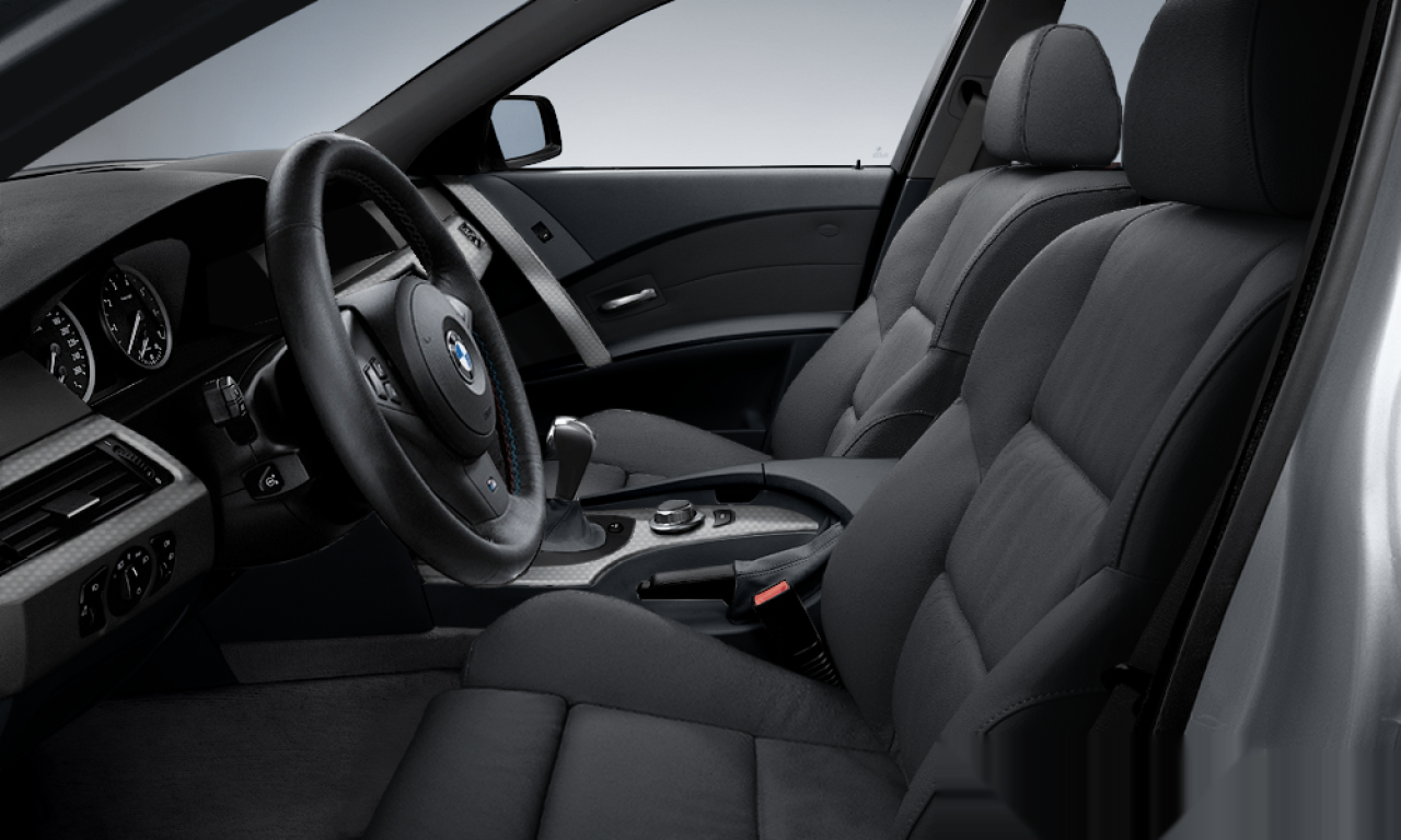 Interior of BMW 525d (E61), VIN WBANJ51070B436411