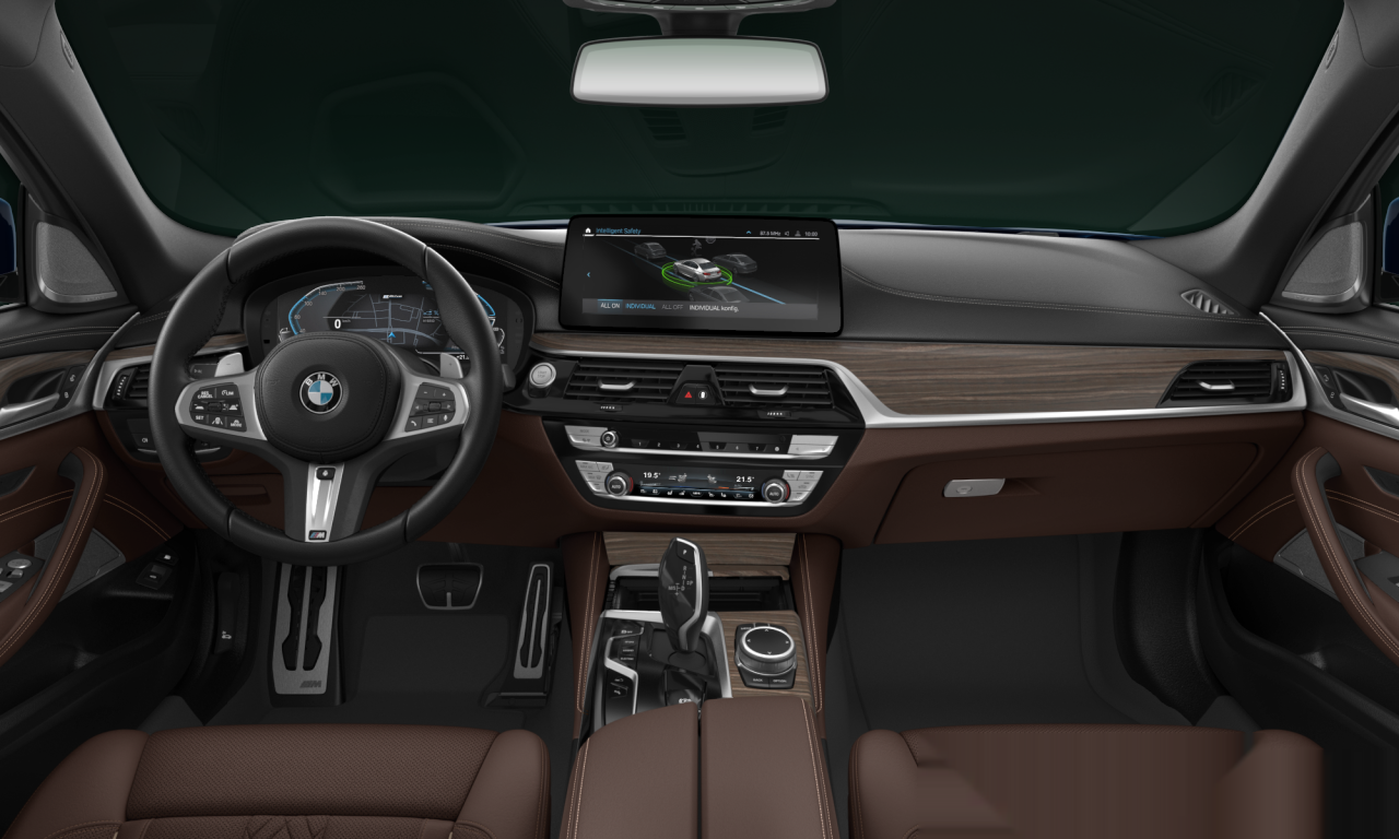 Interior of BMW 530e (G30 (MUE)), VIN WBA51AG04MCF15702