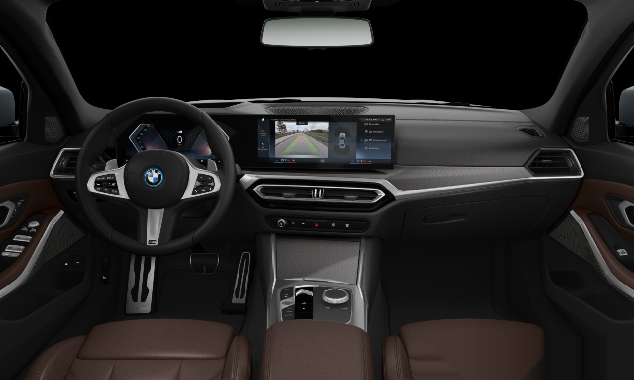 Interior of BMW 330e (G20 (MUE)), VIN WBA31FF07PFN65841
