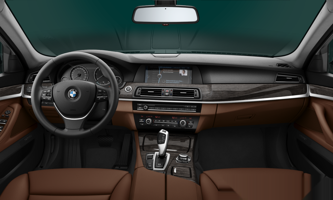 Interior of BMW 530d (F10), VIN WBAFW510X0C514034
