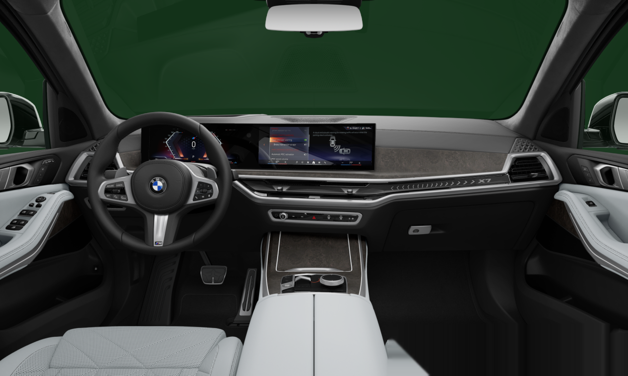 Interior of BMW X7 xDrive40i (G07 (MUE)), VIN 5UX23EM0XV9458671