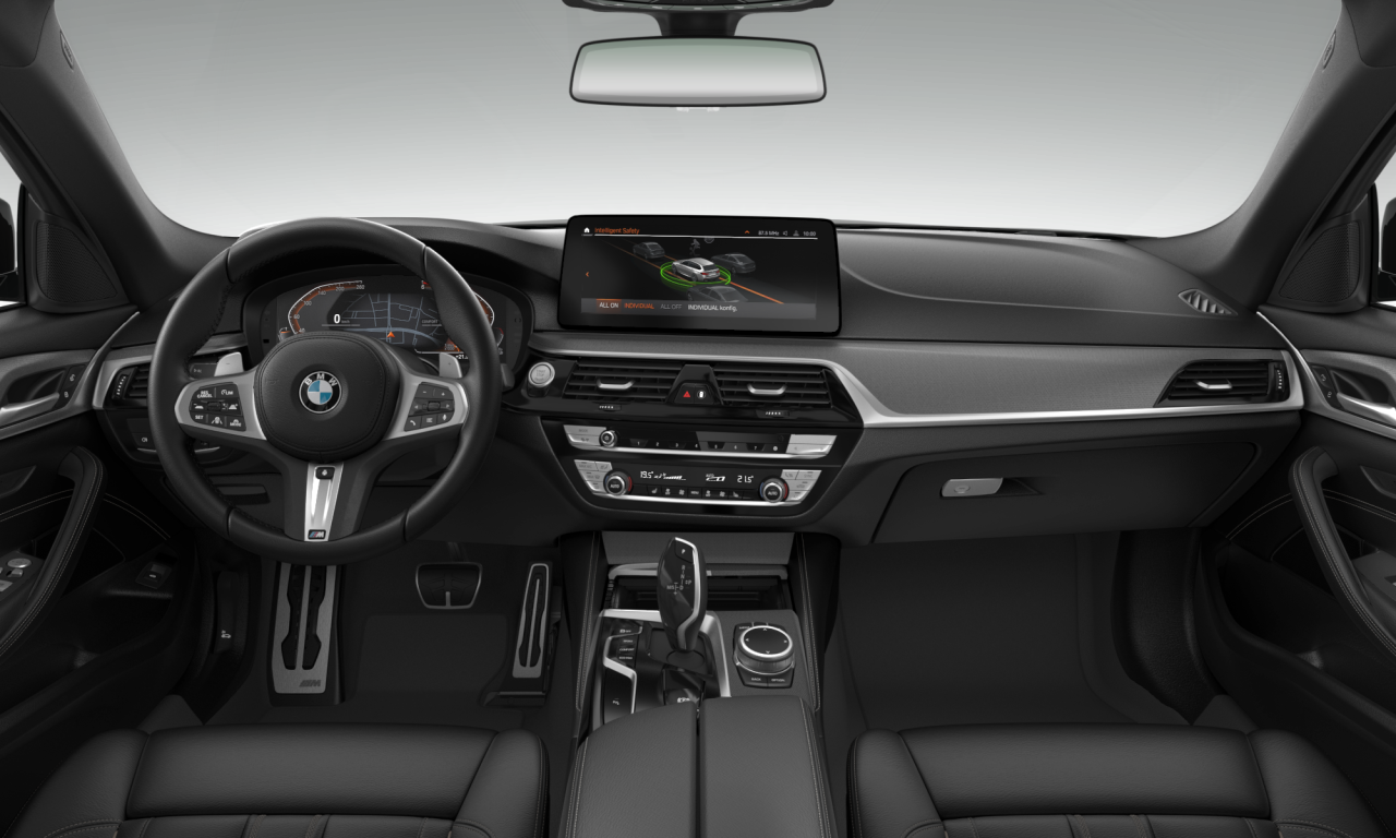 Interior of BMW 520d xDrive (G31 (MUE)), VIN WBA51BN010CF70336