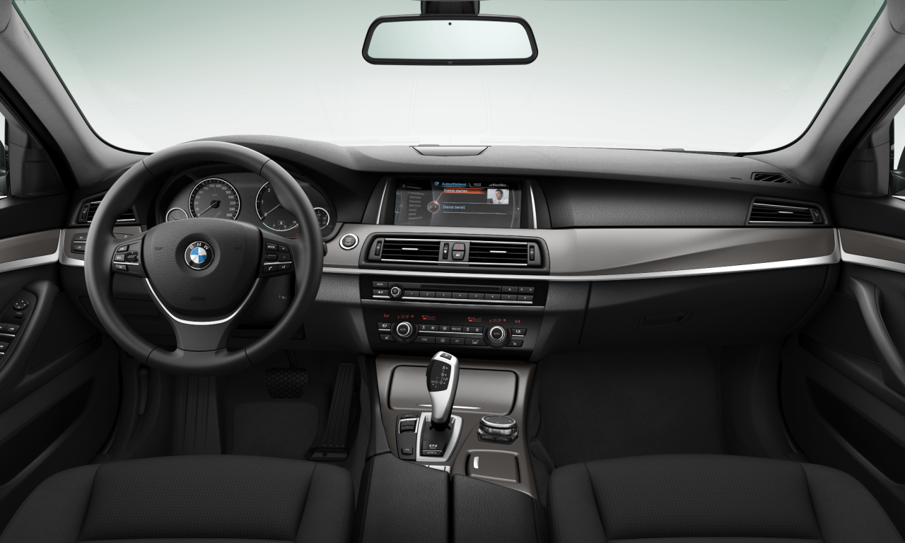 Interior of 2014 BMW 518d (F11 (MUE)), VIN WBA5J11000D065704