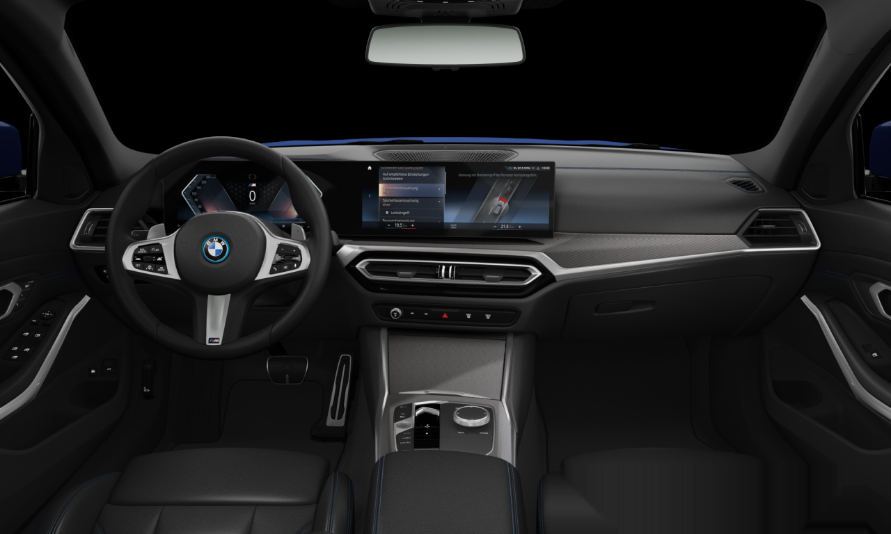 Interior of BMW 330e xDrive (G21 (MUE)), VIN WBA71CY040FT57211