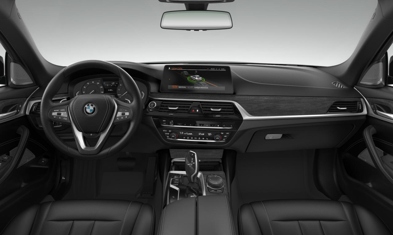 Interior of BMW 540i xDrive (G30 (MUE)), VIN WBA73BJ05PWY12074