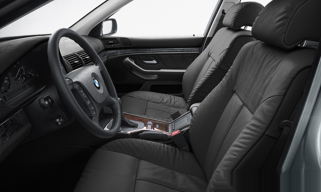 Interior of BMW 535I (E39), VIN WBADN11050GD95078