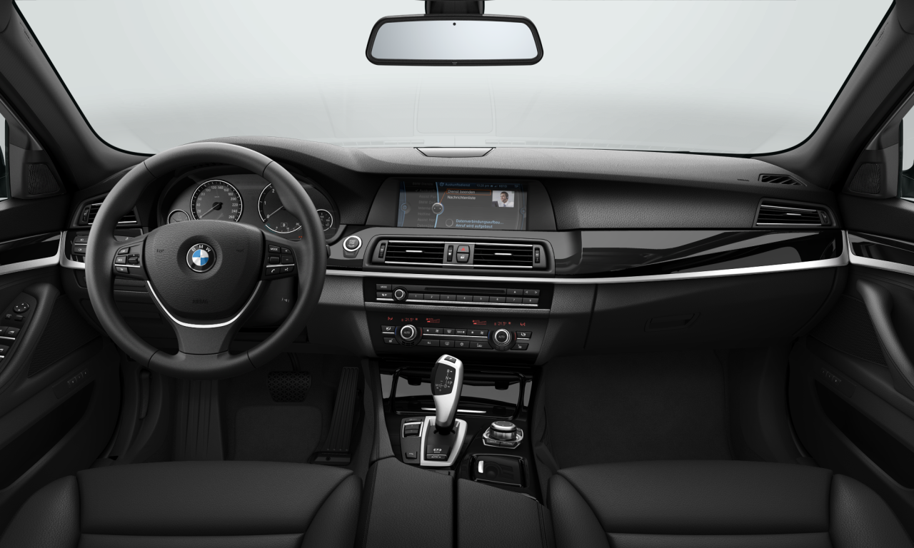 Interior of BMW 520d (F10), VIN WBAFW11010DU26217