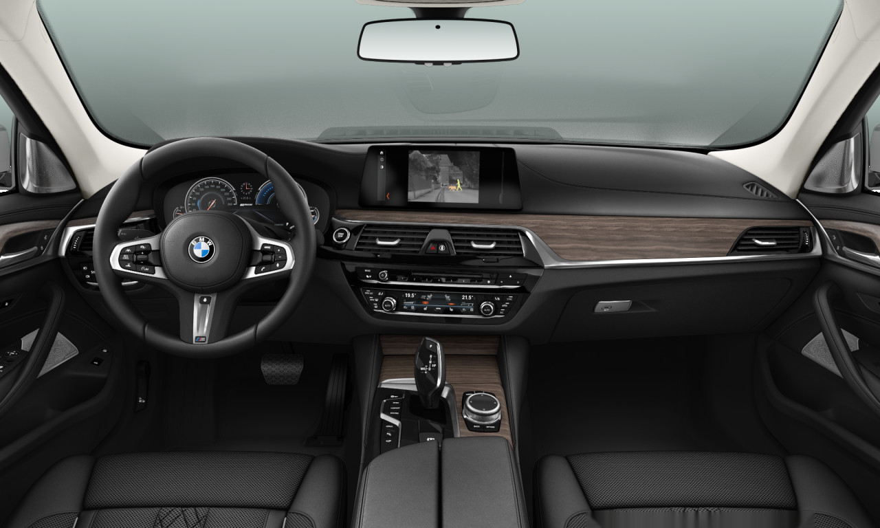 Interior of BMW 530e iPerformance (G30), VIN WBAJA91090B005834
