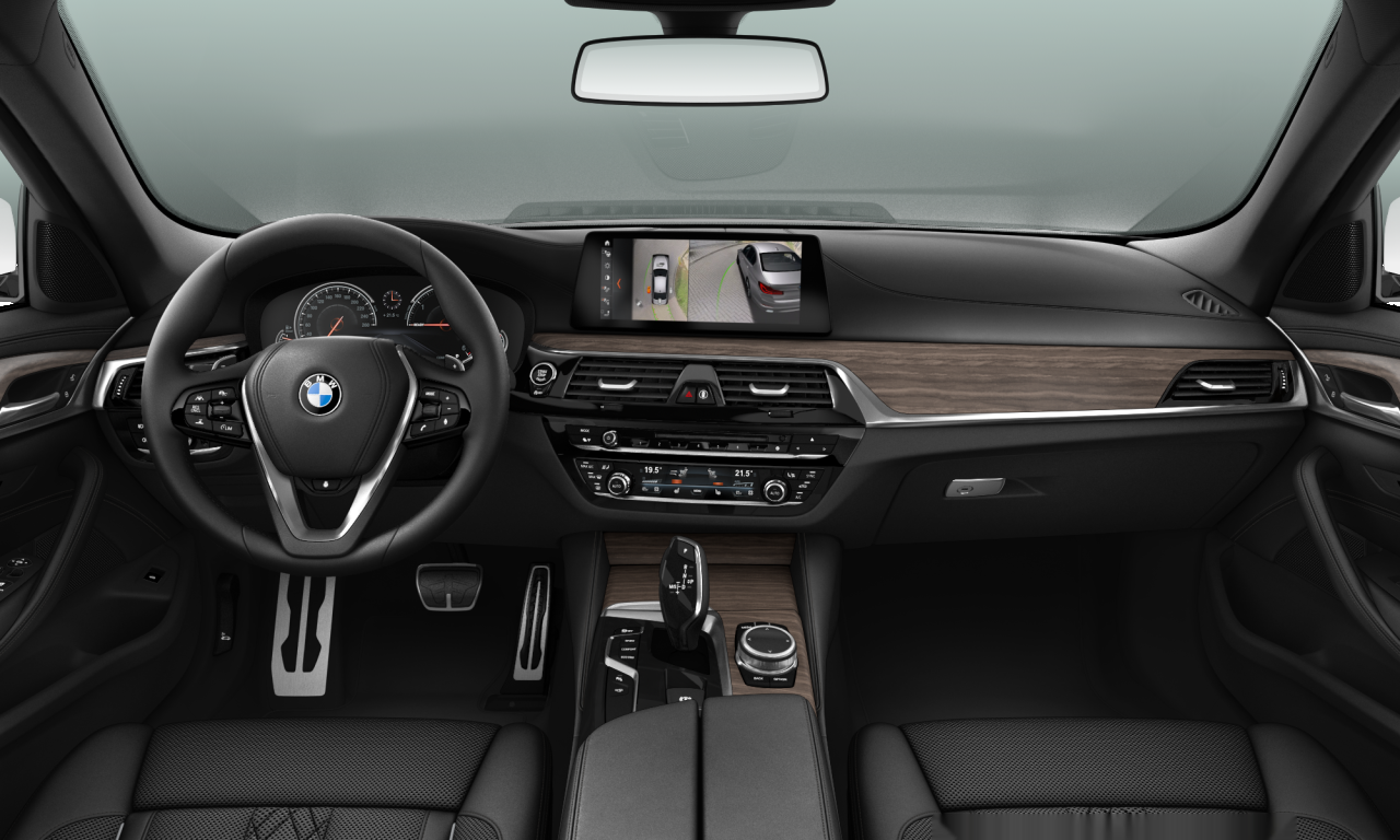 Interior of BMW 520d xDrive (G30), VIN WBAJC5101HG858701