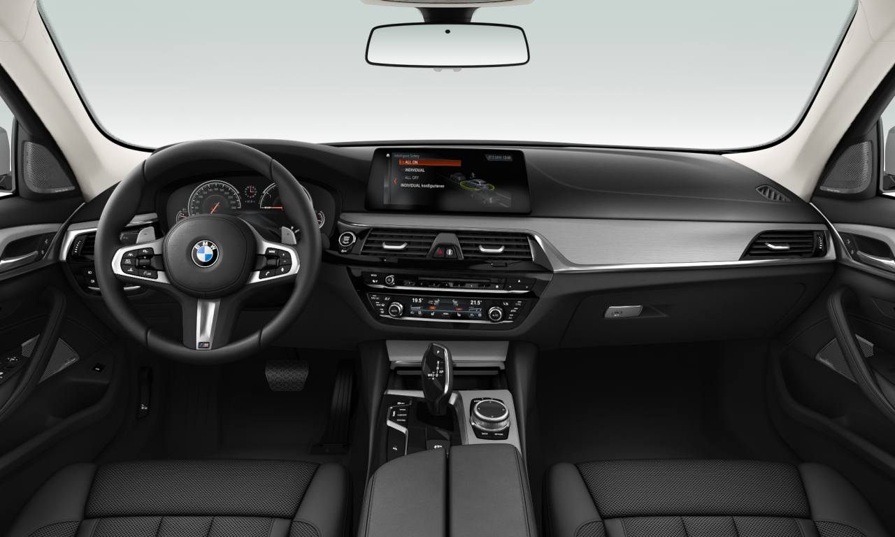 Interior of 2017 BMW 540d xDrive (G31), VIN WBAJN71010BC36836