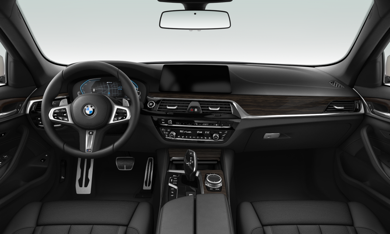 Interior of BMW 530e xDrive iPerformance (G30), VIN WBAJP91060CD19081