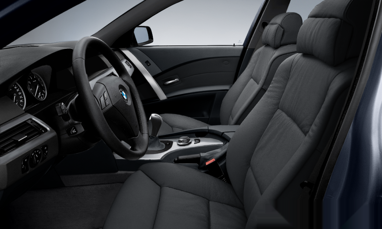 Interior of 2004 BMW 535d (E60), VIN WBANC91040B757646