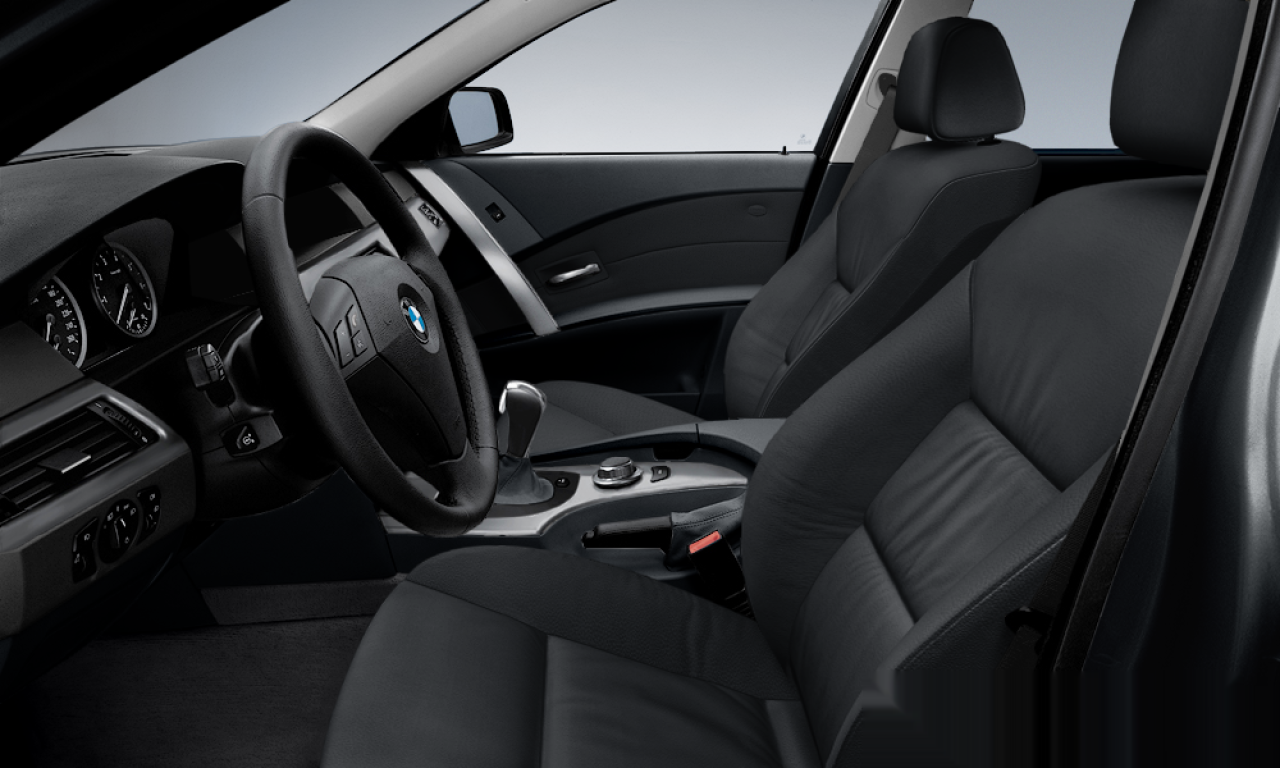 Interior of 2005 BMW 525d (E61), VIN WBANJ51020B436851