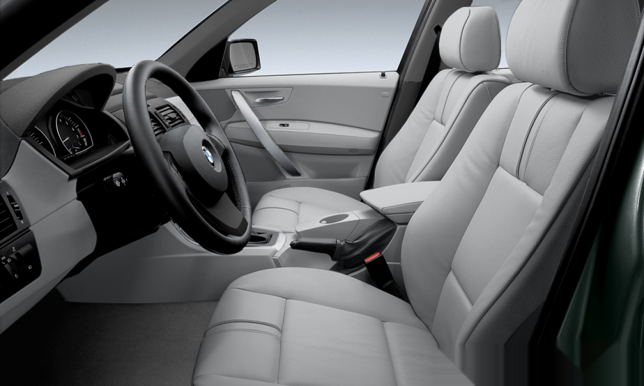 Interior of BMW X3 3.0d (E83), VIN WBAPD51080WD64162