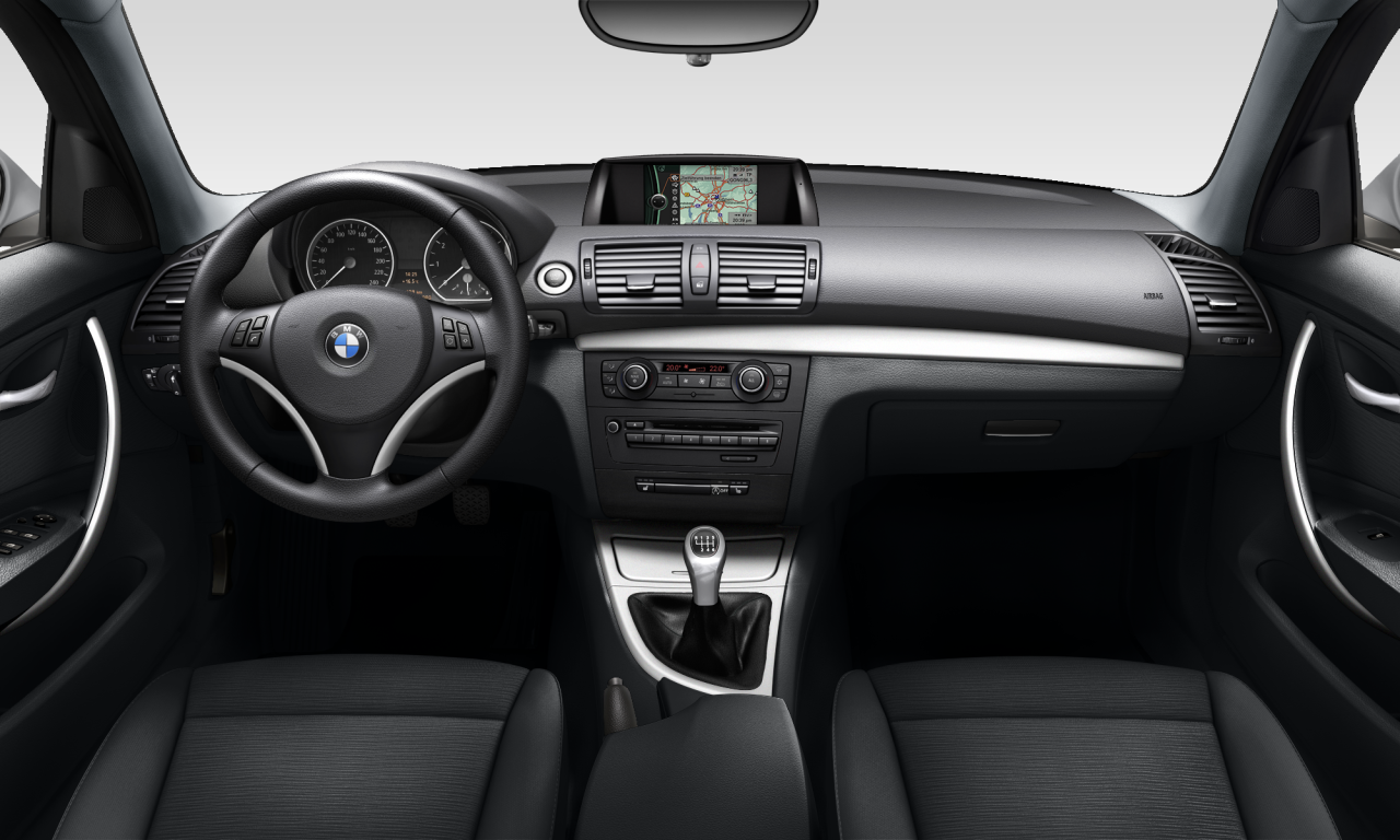 Interior of BMW 116i (E87 (MUE)), VIN WBAUE11080PZ46021