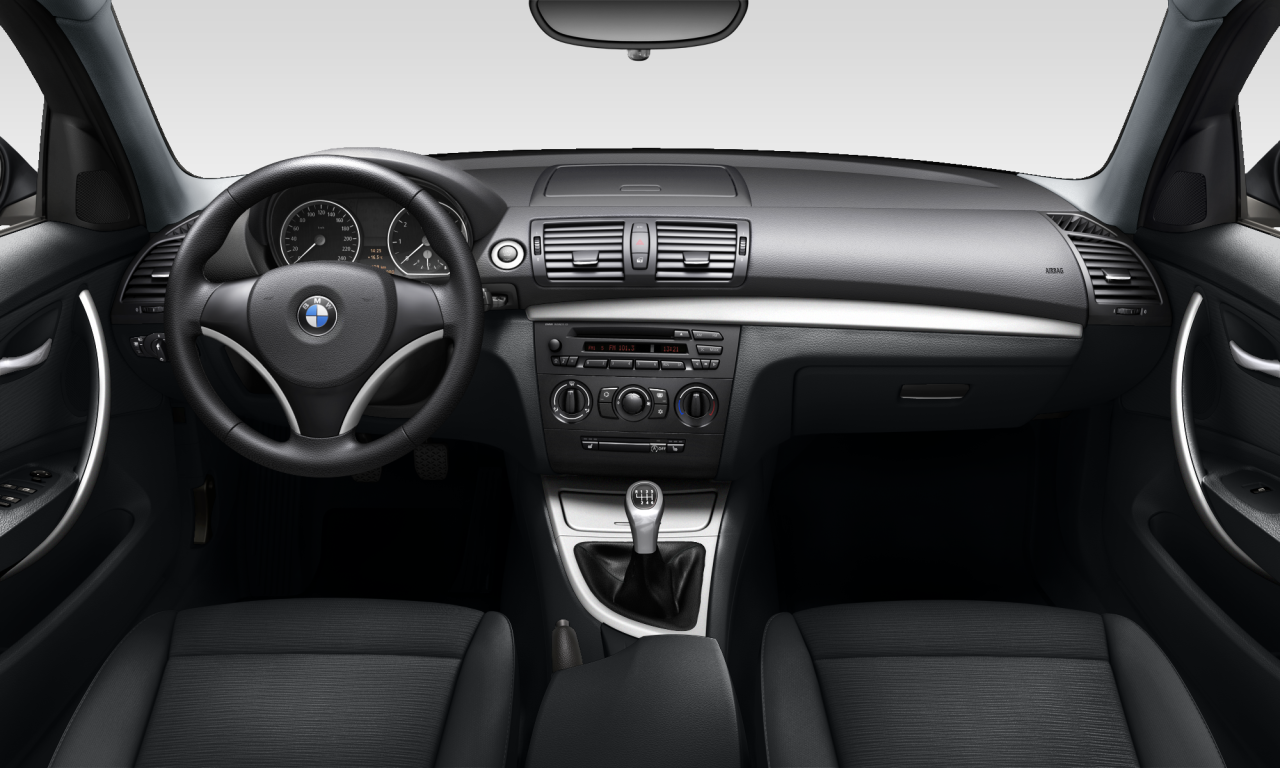 Interior of BMW 116i (E87 (MUE)), VIN WBAUE31040E174284