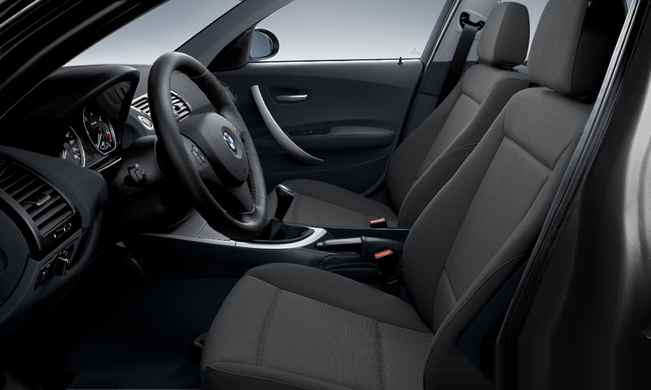 Interior of BMW 116i (E87), VIN WBAUF110X0PT65942