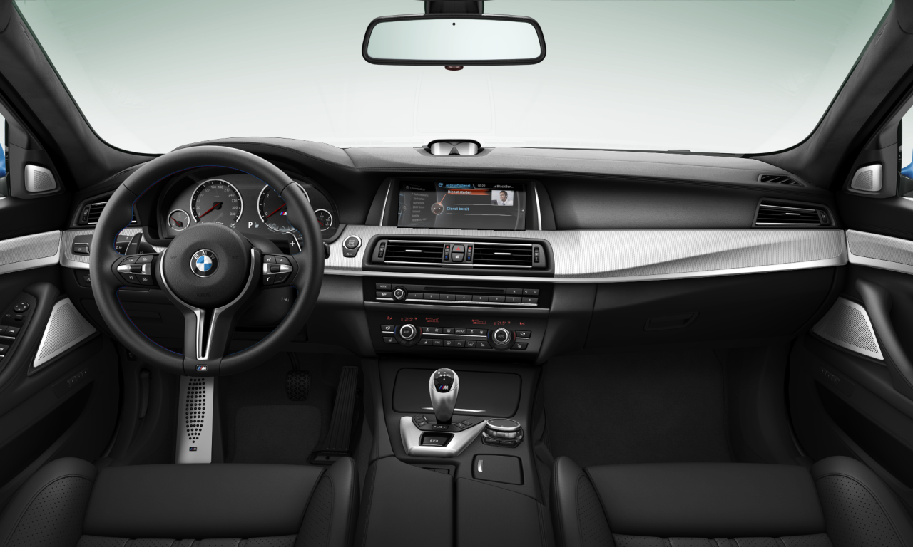 Interior of BMW M5 (F10 (M5)), VIN WBSFV92000G250514