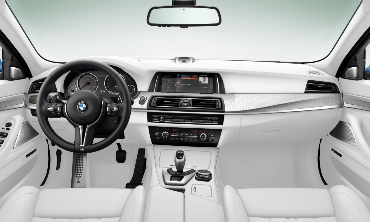 Interior of 2014 BMW M5 (F10 (M5)), VIN WBSFV9C50FD594221